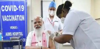 പ്രധാനമന്ത്രി ആദ്യഡോസ് വാക്സിൻ സ്വീകരിച്ചു Modi_vaccination