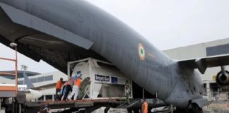 അമേരിക്കയുടെ ആദ്യഘട്ട സഹായം ഡെൽഹിയിൽ പറന്നിറങ്ങി; ആശ്വാസം