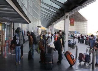 കോവിഡ് വ്യാപനം; ഇന്ത്യ വിടാന് പൗരന്മാര്ക്ക് മുന്നറിയിപ്പ് നല്കി അമേരിക്ക covid_india