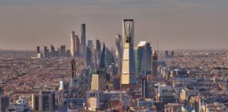 വിദേശിയരായ വിദഗ്ധ പ്രഫഷണലുകൾക്ക് സൗദി പൗരത്വം നൽകുന്നു SAUDI-ARABIA