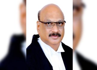 സുപ്രീം കോടതി സിറ്റിങ് ജഡ്ജി ജസ്റ്റിസ് മോഹൻ എം ശാന്തനഗൗഡർ അന്തരിച്ചു
