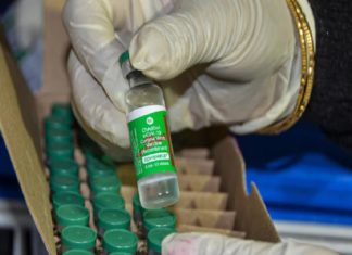 കോവിഷീൽഡ് വാക്സിൻ പാഴായ സംഭവം; സ്റ്റാഫ് നഴ്സിനെതിരെ നടപടിക്ക് സാധ്യത Covishield