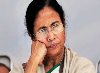 മമതാ ബാനർജിക്ക് അഞ്ച് ലക്ഷം പിഴ വിധിച്ച് കൊൽക്കത്ത ഹൈക്കോടതി Mamata Banarjee fined