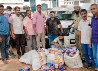 ലക്ഷങ്ങൾ വിലയുള്ള നിരോധിത പുകയില ഉൽപന്നങ്ങൾ പിടികൂടി Prohibited tobacco seized