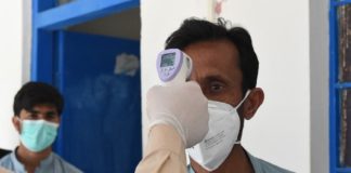 കോവിഡ്; എറണാകുളം കളക്റ്ററേറ്റില് സന്ദര്ശകര്ക്ക് നിയന്ത്രണം covid restrictions