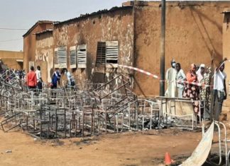 ആഫ്രിക്കയിലെ നൈജറില് സ്കൂളിന് തീപിടിച്ച് 20 കുട്ടികള് വെന്തുമരിച്ചു niger1_fire