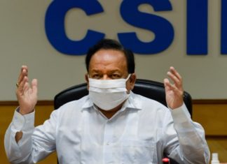 രാജ്യത്ത് വാക്സിന് ക്ഷാമമില്ല; ആവര്ത്തിച്ച് കേന്ദ്രം harsh vardhan