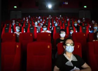 The film theater sector is back in crisis