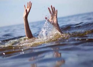 drown