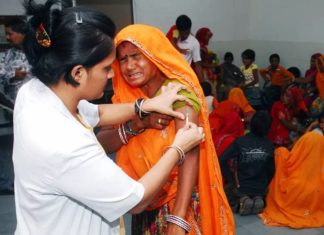 കോവിഡ് വാക്സിനെടുക്കാൻ എത്തി; പകരം ലഭിച്ചത് പേവിഷ ബാധക്കുള്ള കുത്തിവെപ്പ്; അന്വേഷണം