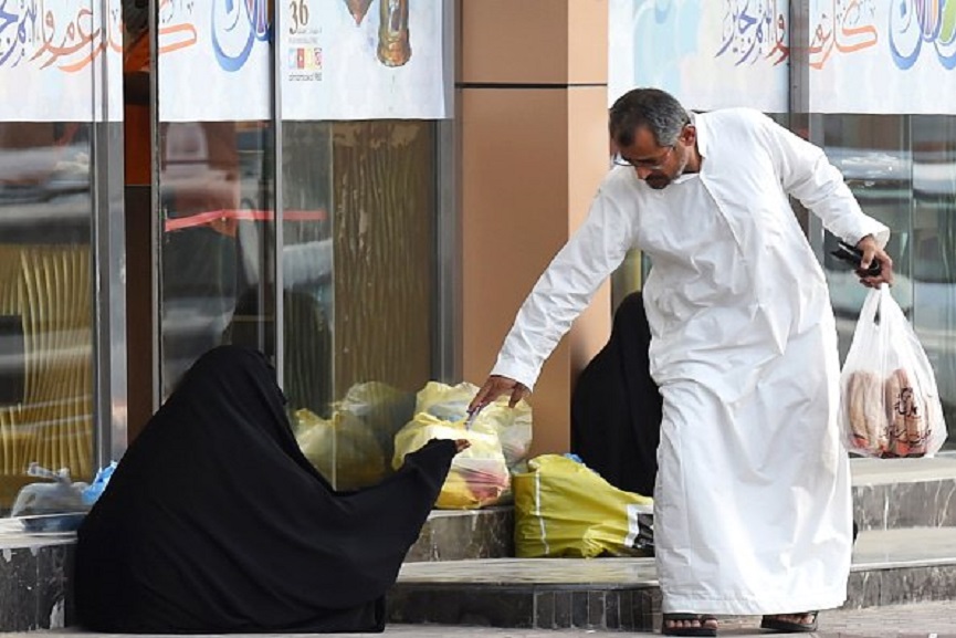 UAE-Begging