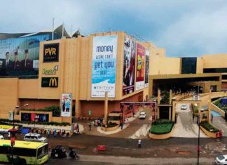 ലുലുമാളിൽ നിന്ന് തോക്കും വെടിയുണ്ടകളും കണ്ടെത്തി