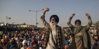 മോദിയെ വിശ്വാസമില്ല; പാർലമെന്റിൽ നിയമം റദ്ദാക്കുന്നത് വരെ കർഷക സമരം തുടരും
