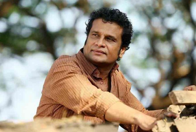 ഇതൊക്കെ ലക്ഷദ്വീപിലെ കുട്ടികൾക്കും ബാധകമല്ലേ? പ്രധാനമന്ത്രിയോട് ഹരീഷ് പേരടി