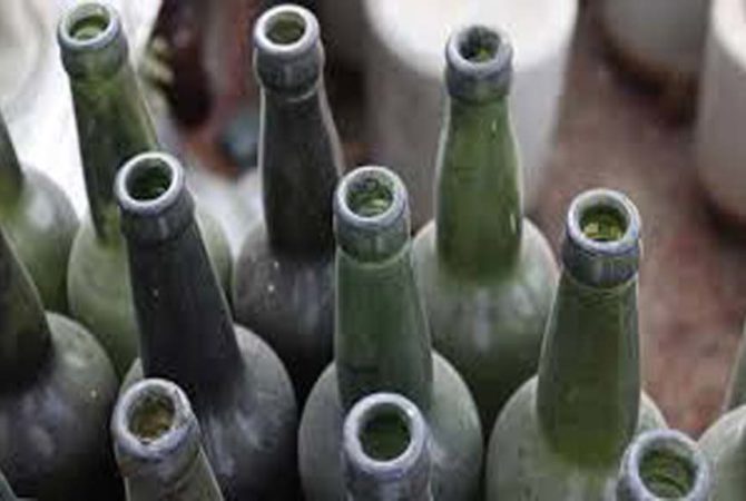 llicit liquor