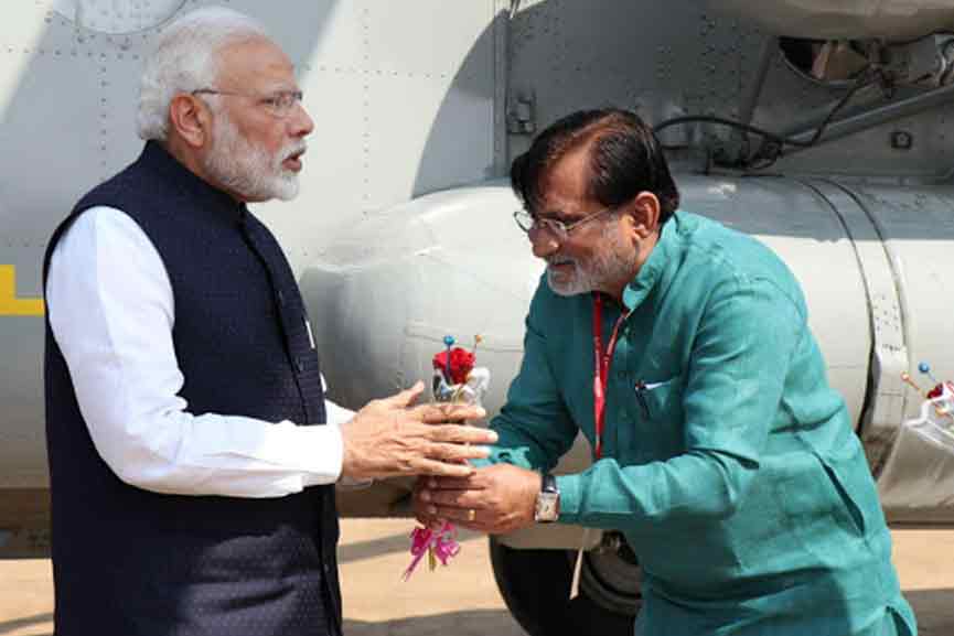 Narendra-Modi-Praful-Patel