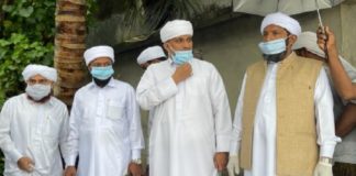 C Muhammed Faizy visiting sea attack area in Tanur