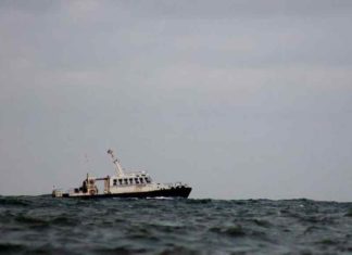 Suspicious Boat Found in Maharashtra