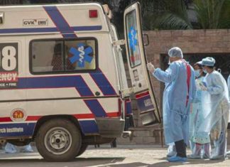 കോവിഡ് ബാധിതന്റെ മൃതദേഹം കുളിപ്പിക്കുന്നത് ചോദ്യം ചെയ്തു; ആംബുലന്സ് ഡ്രൈവര്ക്ക് മര്ദനം Covid-Death