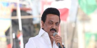 കോവിഡ് ഡ്യൂട്ടിക്കിടെ ജീവൻ പൊലിഞ്ഞ ഡോക്ടർമാരുടെ കുടുംബങ്ങൾക്ക് 25 ലക്ഷം; പ്രഖ്യാപനവുമായി തമിഴ്നാട്