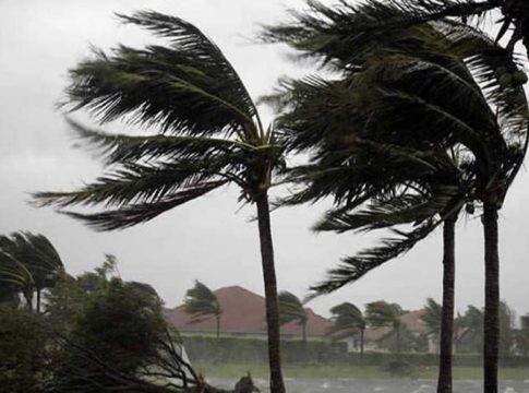 heavy wind