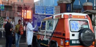 ദുരന്തസമയത്തും പകൽക്കൊള്ള; കോവിഡ് രോഗിയെ കൊണ്ടുപോകാൻ ആംബുലൻസിന് 1.20 ലക്ഷം രൂപ