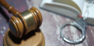 അയൽവാസിയുമായി തർക്കം; ഫ്ളാറ്റിന് തീയിട്ട് യുവാവ്; അറസ്റ്റ്