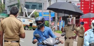 അനാവശ്യമായി പുറത്തിറങ്ങുന്നവരെ പൂട്ടാൻ പോലീസ്; 79 പേരെ പിടികൂടി