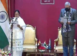 ബംഗാളിൽ വീണ്ടും മമത; സത്യപ്രതിജ്ഞ ചെയ്തു mamata-banerjee-takes-oath