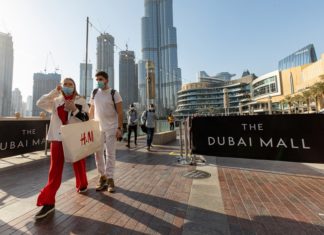 പൊതു സ്ഥലങ്ങളിൽ പ്രവേശനം വാക്സിൻ എടുത്തവർക്ക്; നിയന്ത്രണങ്ങളുമായി അബുദാബി Abu Dhabi