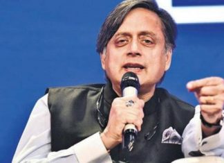 Shashi Tharoor About University Exams