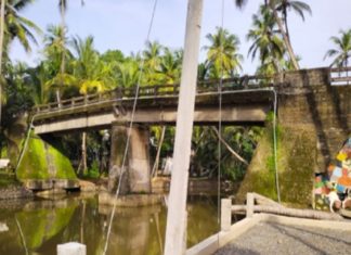 നിർമാണം കഴിഞ്ഞ് 34 വർഷം; ഗതാഗത യോഗ്യമാക്കാൻ കഴിയാത്തൊരു പാലം mannur-bridge