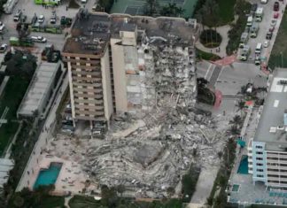 building collapsed in America