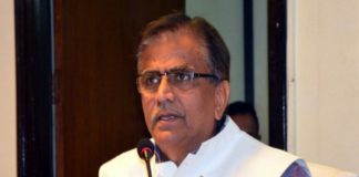 ഒപി ധങ്കറിന്റെ സന്ദർശനം; കർണാലിൽ പ്രതിഷേധവുമായി കർഷകർ