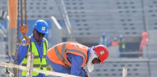 തുറസായ സ്ഥലങ്ങളിലെ തൊഴിലാളികൾക്ക് ഉച്ചവിശ്രമം; യുഎഇയിൽ നിയമം ഇന്ന് മുതൽ