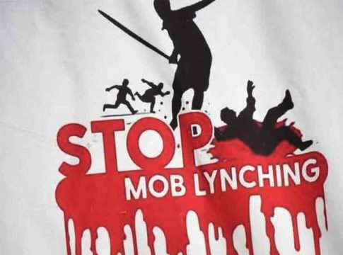 രാജസ്ഥാനിൽ പശുക്കടത്ത് ആരോപിച്ച് ആൾകൂട്ടം യുവാവിനെ മർദ്ദിച്ച് കൊലപ്പെടുത്തി In Rajasthan, a young man was beaten to death by a mob for allegedly smuggling cattle