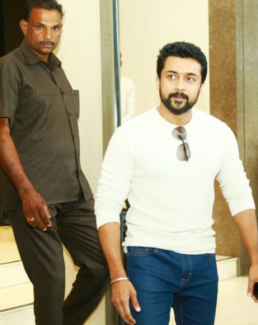 Maranalloor Das with Actor Surya