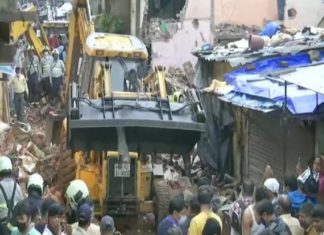 mubai building accident