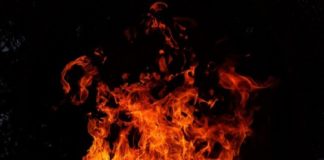 തിരുവനന്തപുരത്ത് യുവതി തീകൊളുത്തി മരിച്ച നിലയില്; ഭർത്താവ് കസ്റ്റഡിയിൽ