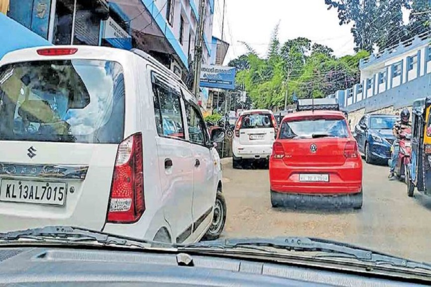 wayanad-traffic-block