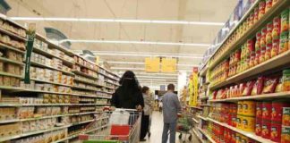 അടുത്ത മാസം മുതൽ പൊതുസ്ഥലത്ത് വാക്സിൻ എടുത്തവർക്ക് മാത്രം പ്രവേശനം UAE-Covid-Restrictions