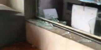 നടുവണ്ണൂർ പഞ്ചായത്ത് ഓഫിസ് അടിച്ചു തകർത്തു; മൂന്നു പേർക്ക് പരിക്ക്, യുവാവ് അറസ്റ്റിൽ KOZHIKKOD NEWS