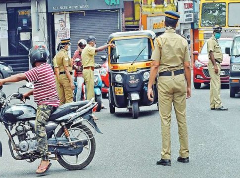 ജില്ലയിൽ ആറിടത്ത് ട്രിപ്പിൾ ലോക്ക്ഡൗൺ; കടുത്ത നിയന്ത്രണങ്ങൾ തുടരും wayanad covid