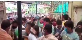 ക്ഷേത്ര സന്ദർശനത്തിന് മുഖ്യമന്ത്രി എത്തി; തിക്കും തിരക്കും; മധ്യപ്രദേശിൽ നിരവധി പേർക്ക് പരിക്ക്