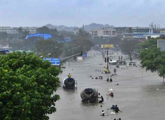 മഹാരാഷ്ട്രയിൽ മരണം 164 ആയി; റായ്ഗഡിലെ തിരച്ചിൽ അവസാനിപ്പിച്ചു Heavy-Rain-in-Maharashtra