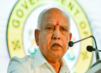 സഭയിൽ വികാരാധീനനായി യെദിയൂരപ്പ; രാജി പ്രഖ്യാപിച്ചു BS Yediyurappa
