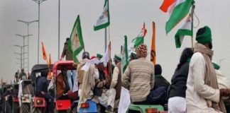 സ്വാതന്ത്ര്യ ദിനം; ബിജെപി നേതാക്കളെ ദേശീയ പതാക ഉയര്ത്താന് അനുവദിക്കില്ല, കർഷകരുടെ മുന്നറിയിപ്പ് farmers protest