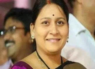 500 രൂപക്ക് വോട്ട്; തെലങ്കാനയിൽ ടിആർഎസ് എംപിക്ക് തടവുശിക്ഷയും പിഴയും