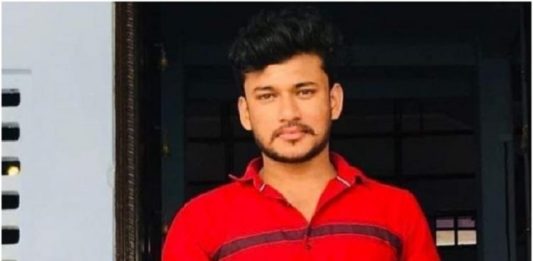 അർജുൻ ആയങ്കിക്കായി വലവിരിച്ച് പോലീസ്; സഹോദരൻ കസ്റ്റഡിയിൽ Arjun Ayanki