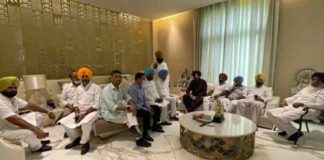 Navjot Singh Sidhu’s meet with 62 Congress MLAs